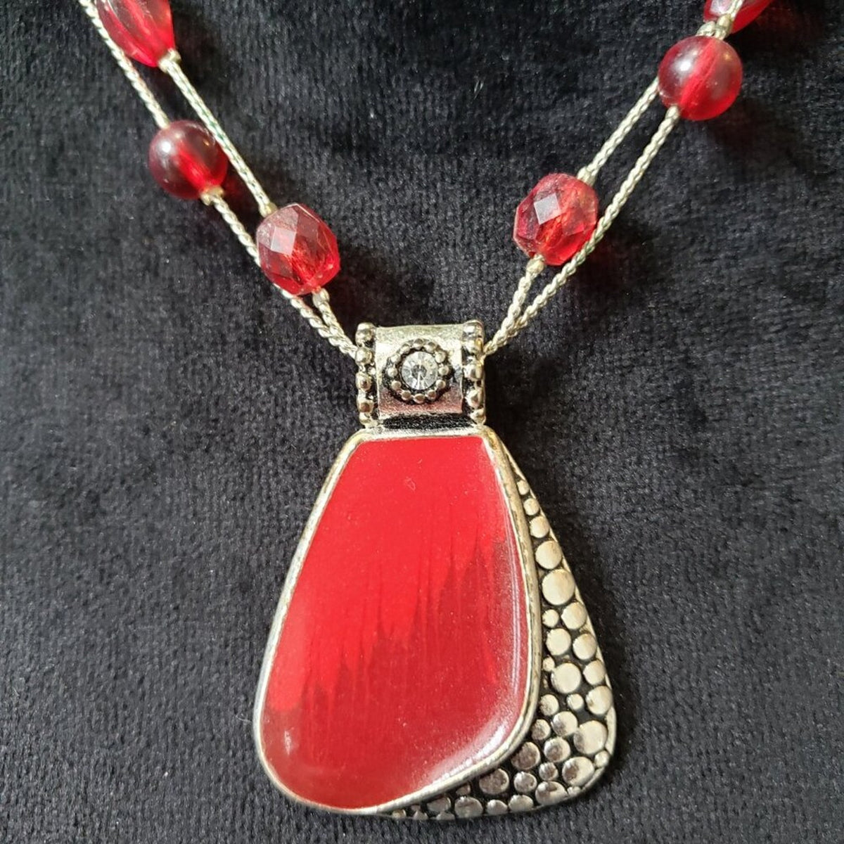 Womens Fashion Red Resin Stone Pearl Beaded Necklace Jewelry with Lobster Clasp