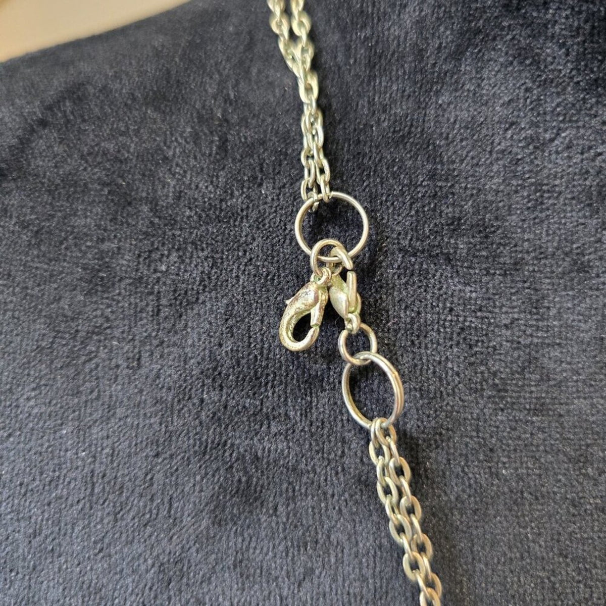 Womens Fashion Black Gemstone Silver Tone Chain Necklace with Lobster Clasp