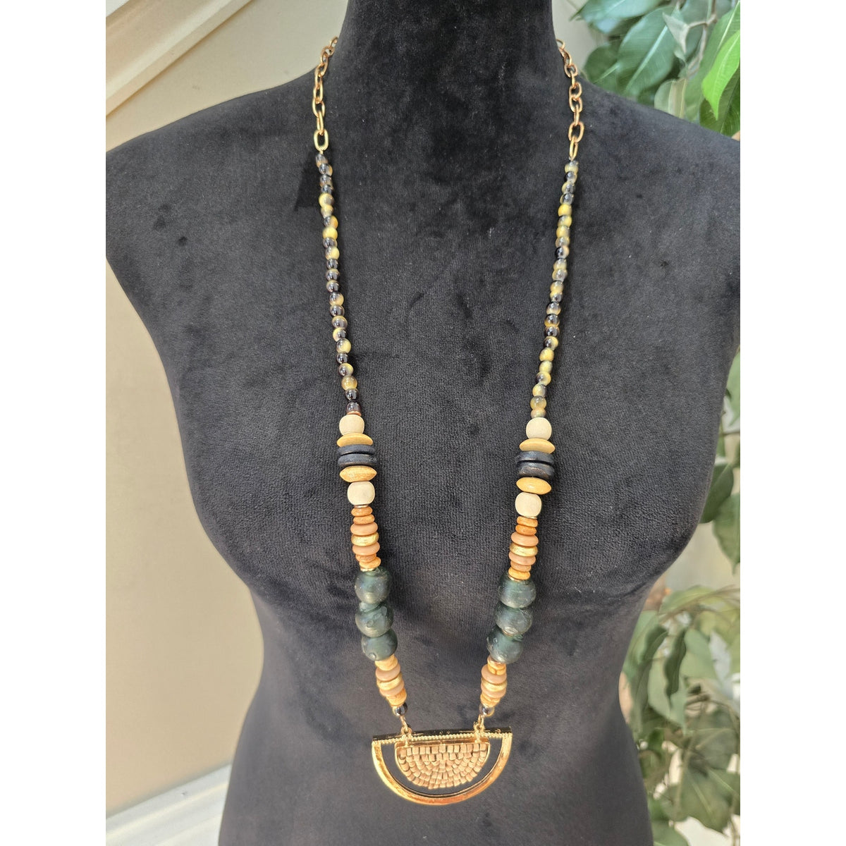 C 1946 Long Multicolor Beaded Necklace Gold Tone Geometric Pendant