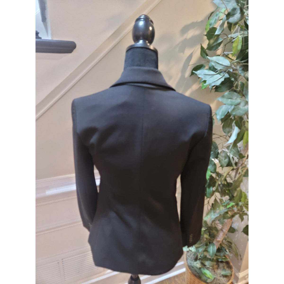 Express Going Out Blazer Women's SZ 2 Black Single Button Double-Welt Pockets