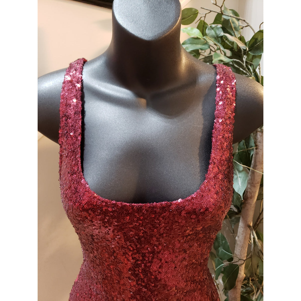 Fashion Nova Bodycon Dress Womens S Red Metallic Sequin Sleeveless Scoop Neck