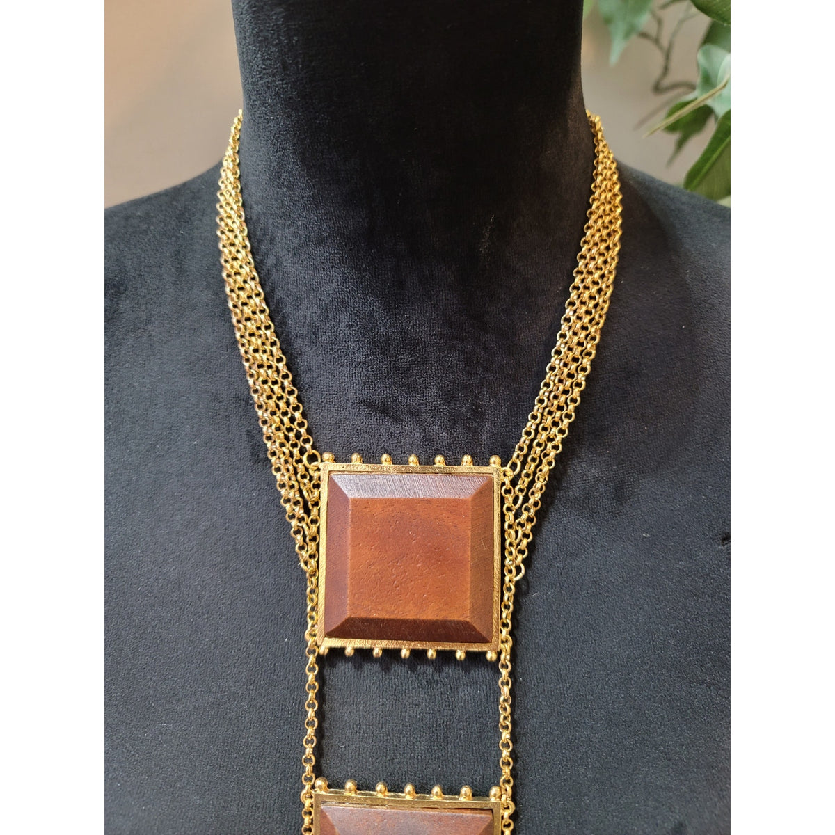 Women's Gold Chain Necklace with Wooden Square Pendants and Beaded Detail