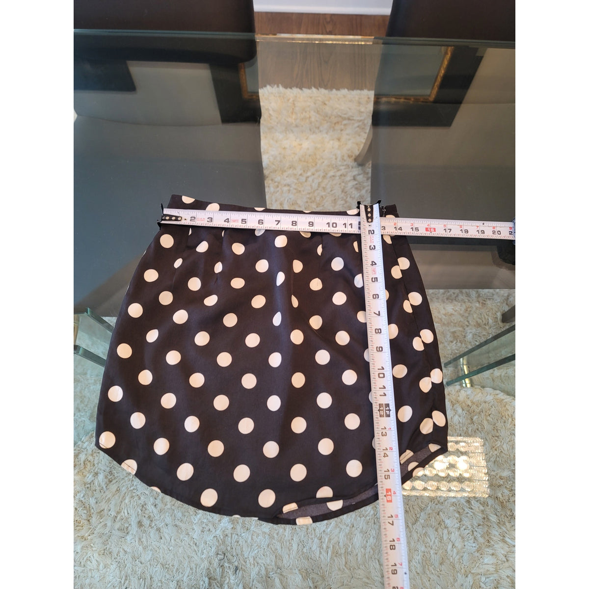 Nasty Gal Mini Skirt Women's Size 4 White/Black Polka Dot Curved Hem Fully Lined