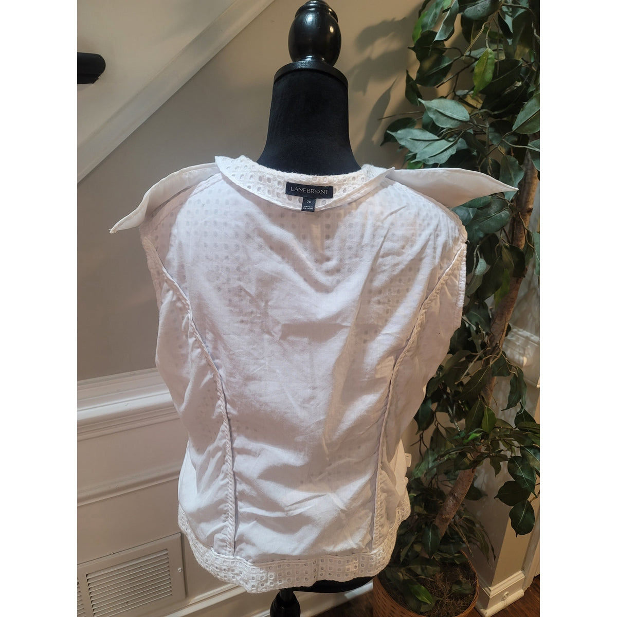 Lane Bryant Blazer Jacket Womens Size 20 White Eyelet Zipper Pockets Long Sleeve