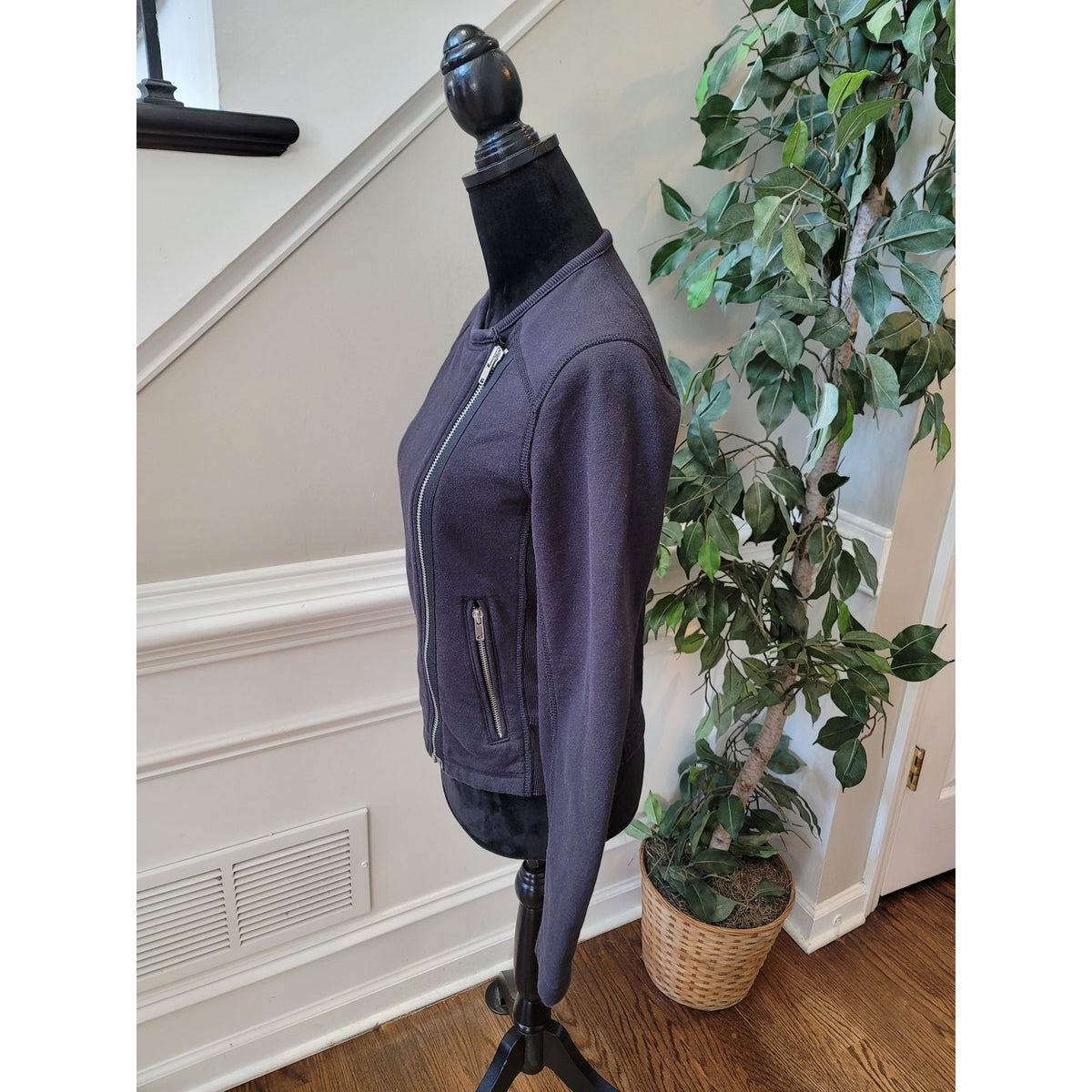 Gap Moto Jacket Women's Small Black Asymmetrical Full Zip Flatlock Stitching