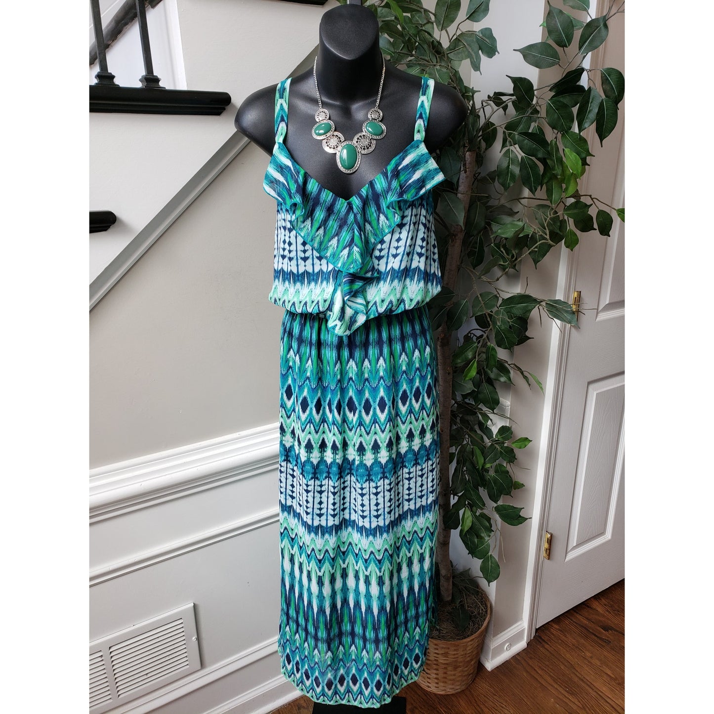 Faded Glory Long Maxi Dress Women 2X Green & Blue Ruffle Strap V-Neck Sleeveless