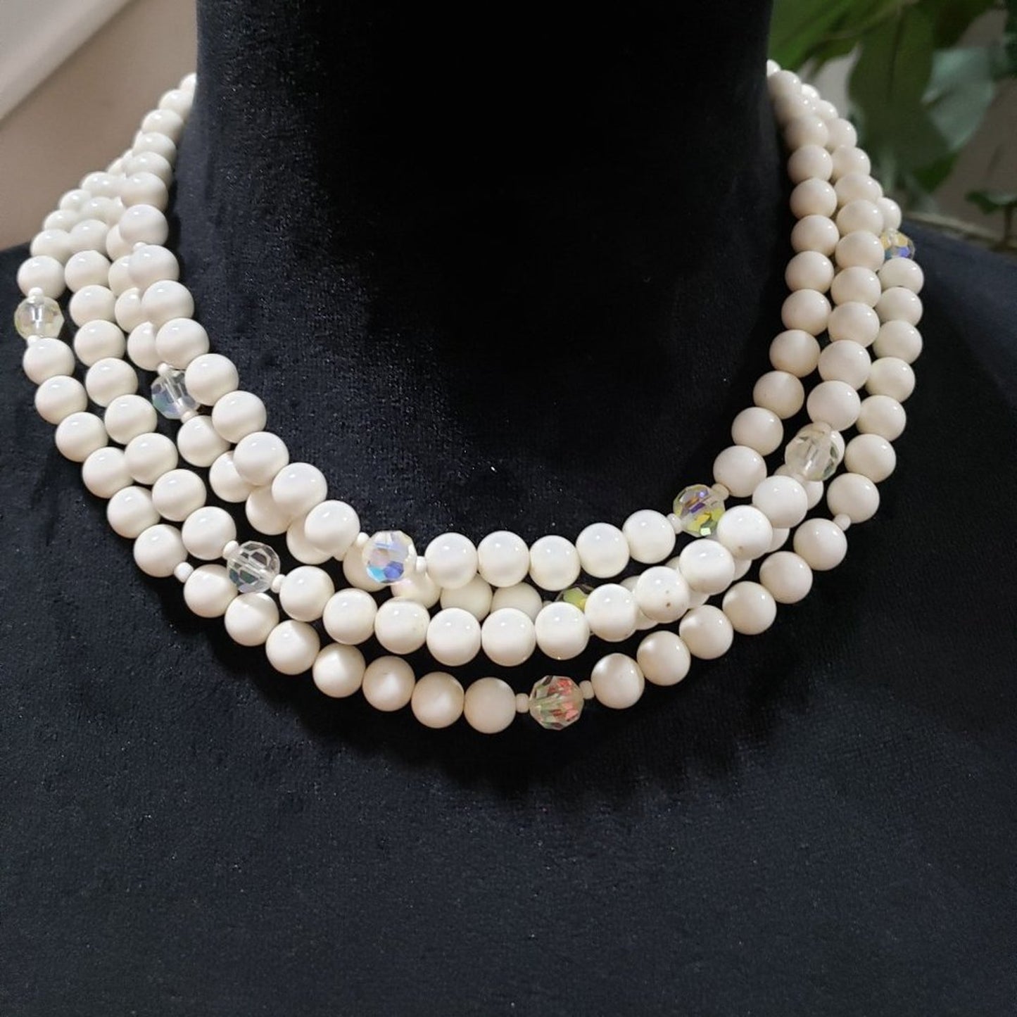 Womens Fashion White Faux Pearl 4-Layered Choker Necklace Jewelry Adjustable