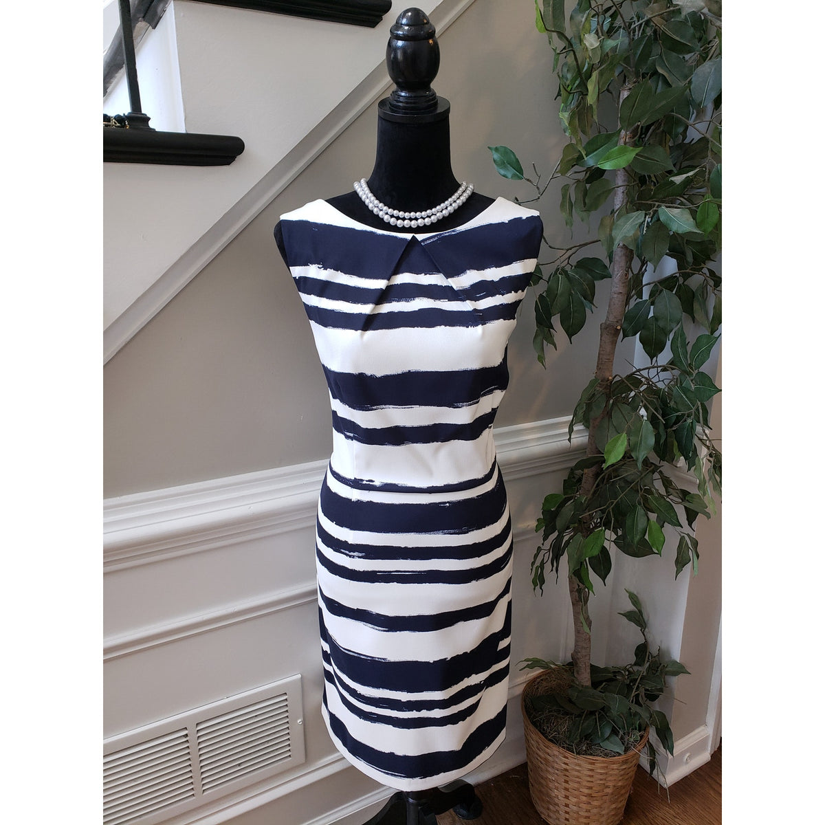AB Studio Dress Women 16 Navy White Sheath Sleeveless Striped Career Stretch