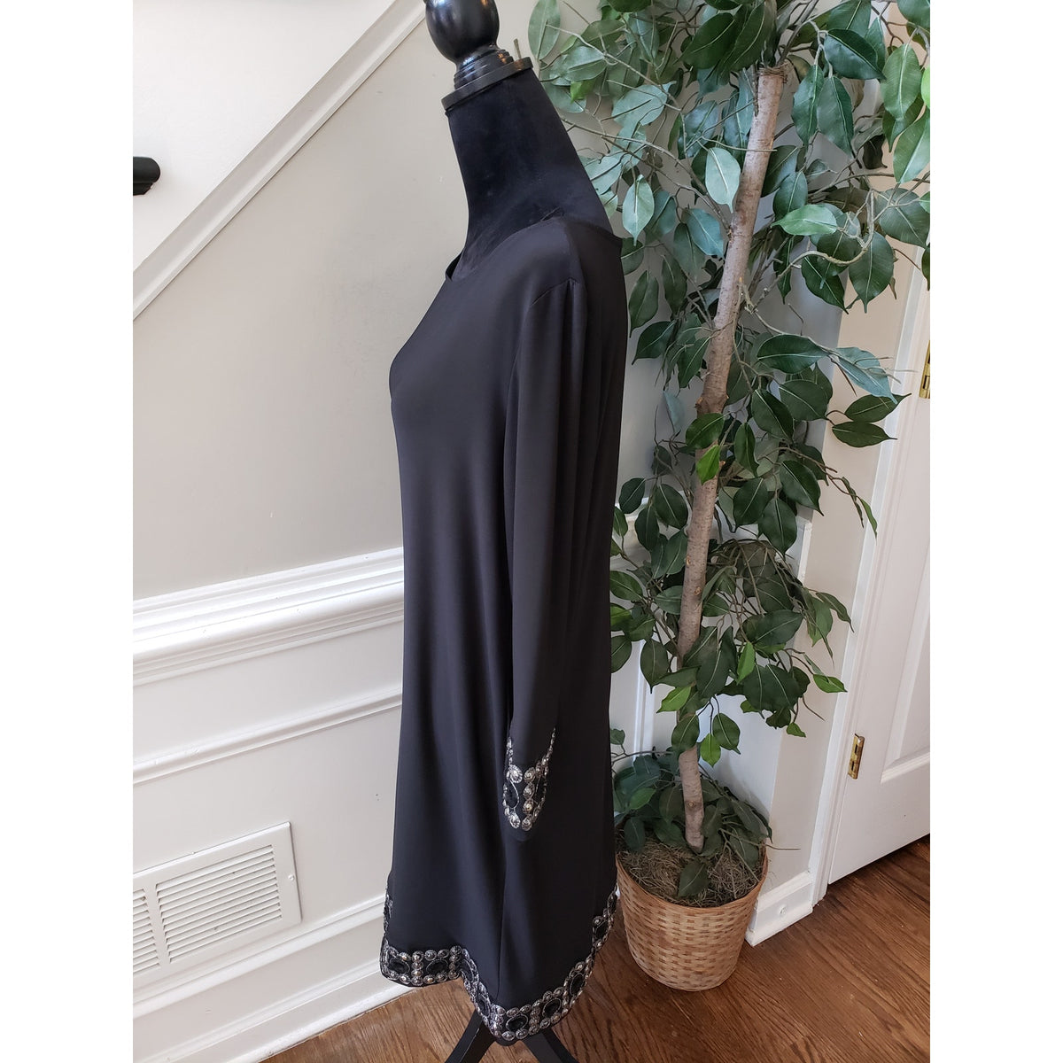 Tiana B. Fit & Flare Dress Women's Size XL Black Studded Round Neck Long Sleeve
