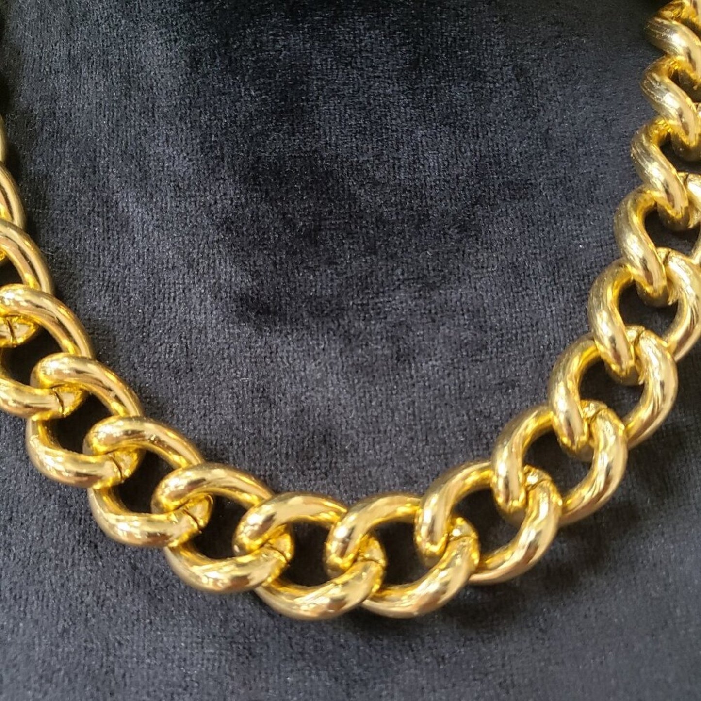 Womens Fashion Gold Tone Chunky Chain Necklace Jewelry with Lobster Clasp