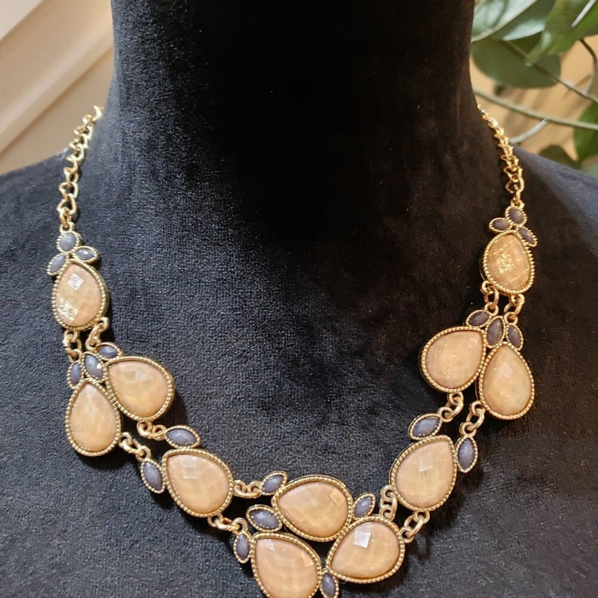 Womens Fashion Pink & Purple Crystal Necklace Jewelry with Lobster Clasp