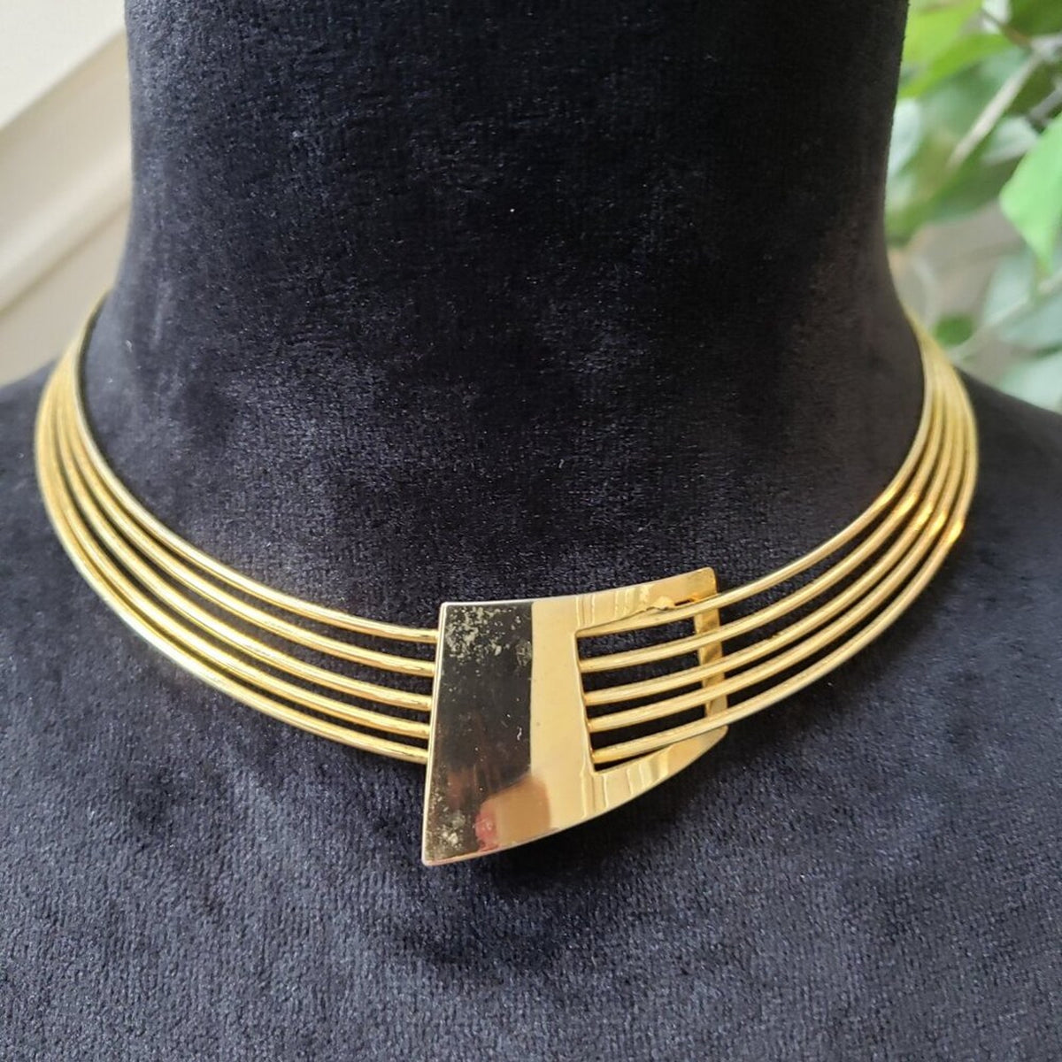 Womens Fashion Gold Tone Statement Tribal Choker Collar Necklace Jewelry