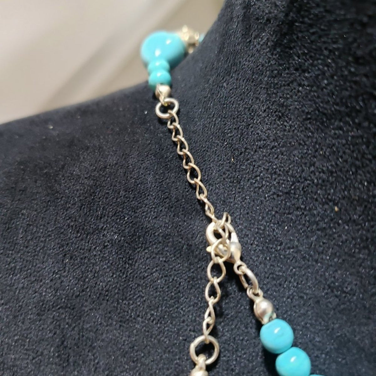 Womens Fashion Natural Turquoise Oval Gemstone Beads Necklace w/ Lobster Clasp