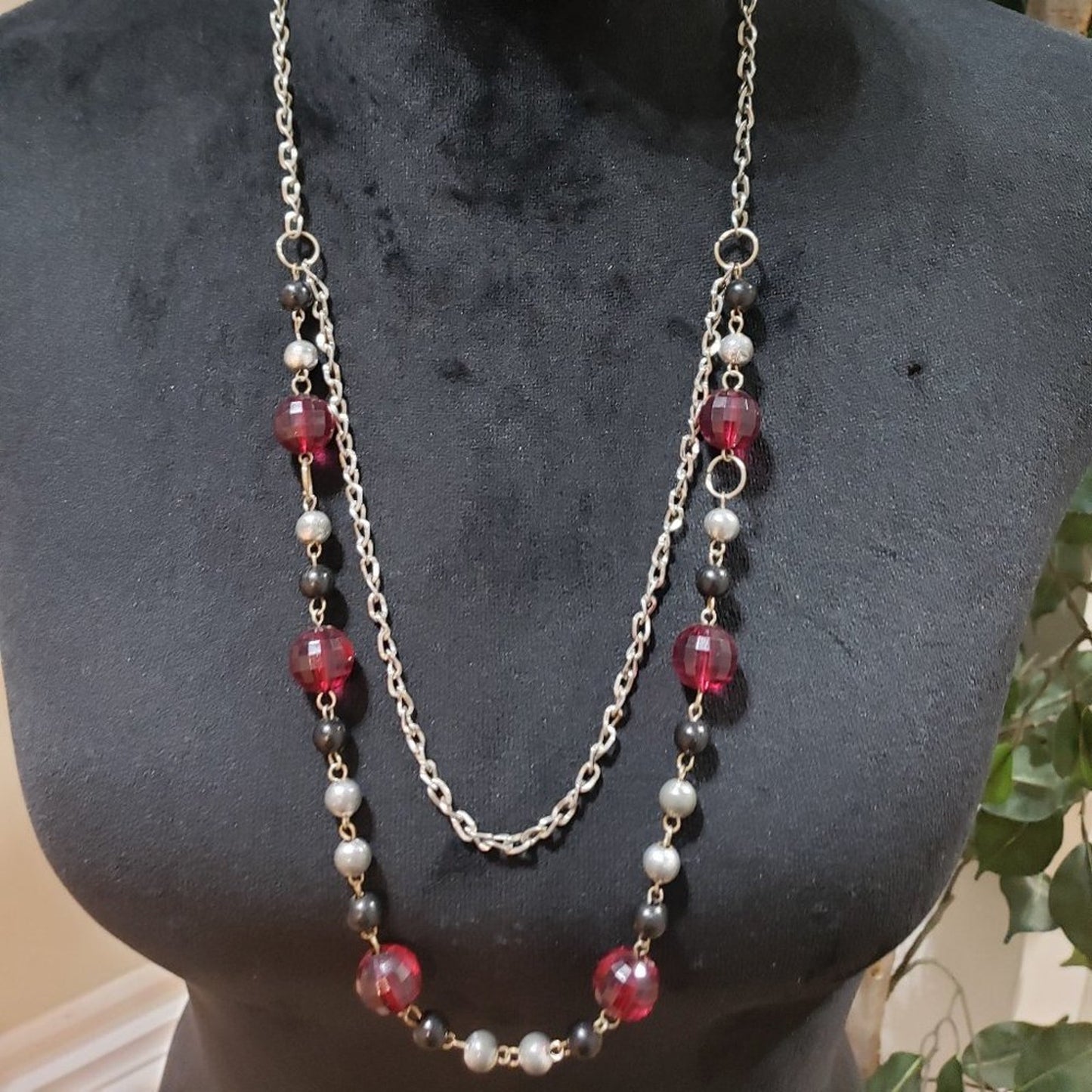 Womens Fashion Red Transparent Silver Bead Layered Garnet Chain Necklace Jewelry