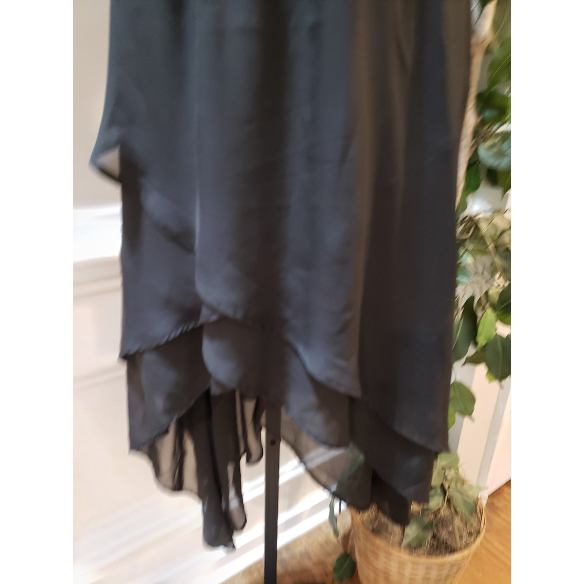Material Girl Fit & Flare Dress Womens Medium Black Cutout Back Zip Layered Hen