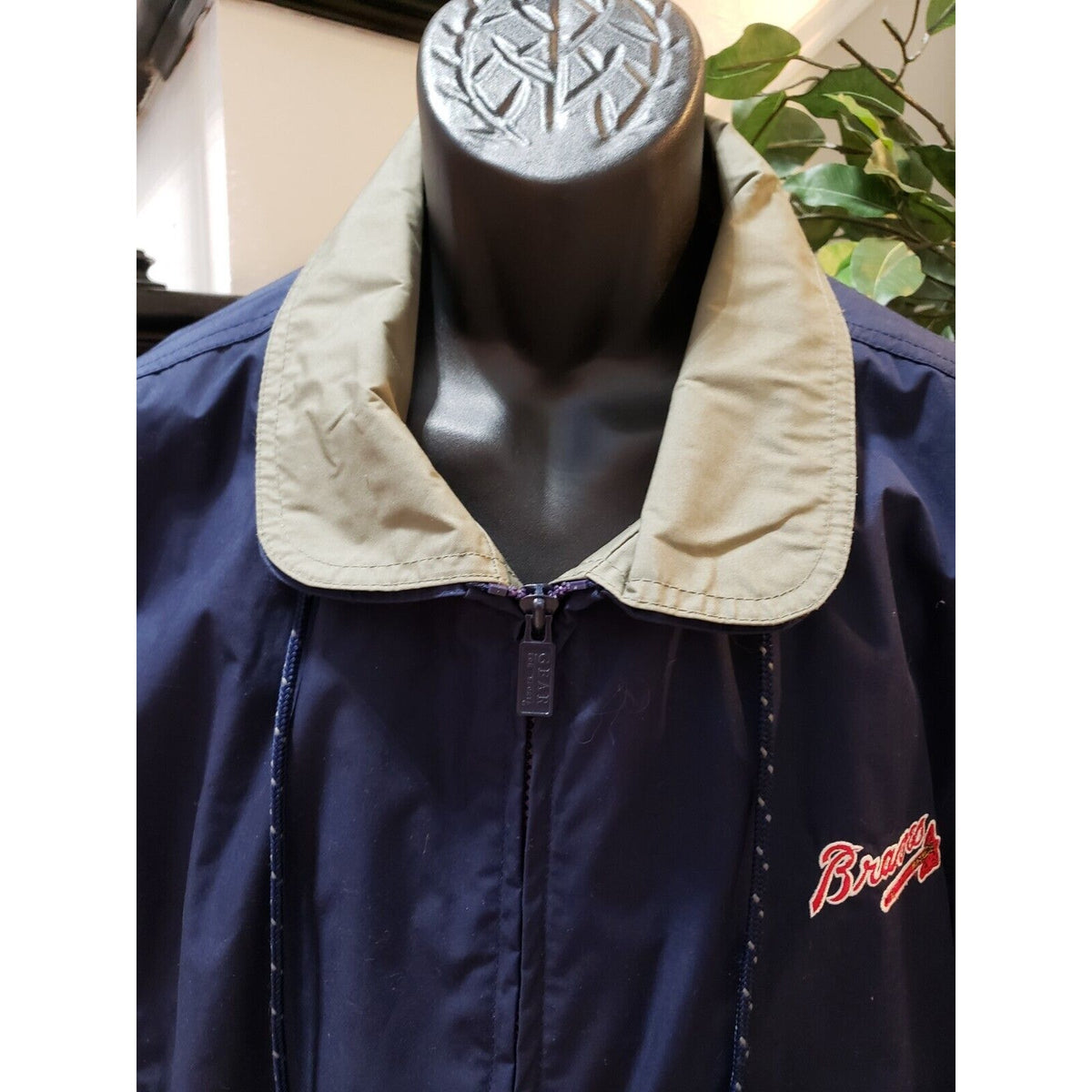 Atlanta Braves Gear Men's Blue Long Sleeve Lightweight Full Zip Jacket M