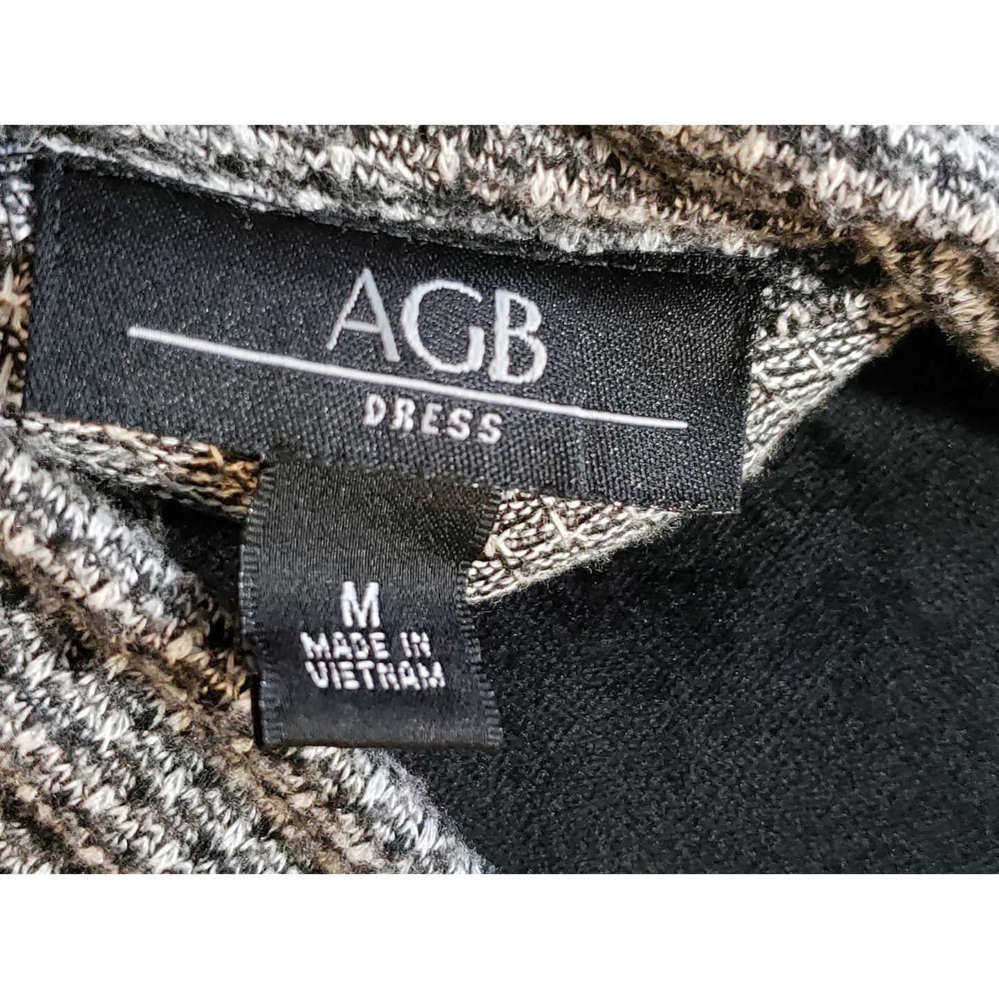 AGB Sweater Dress Women's Medium Black Gray Checked Knit Long Sleeve Cowl Neck