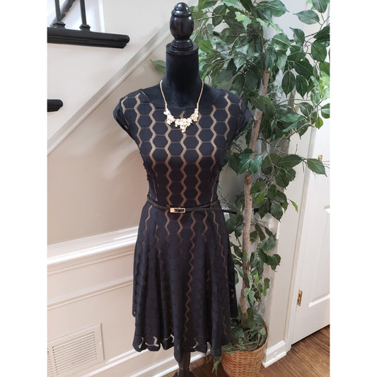 AUW Women's Black Belted Stretch Nylon Boat Neck Sleeveless Knee Length Dress 10