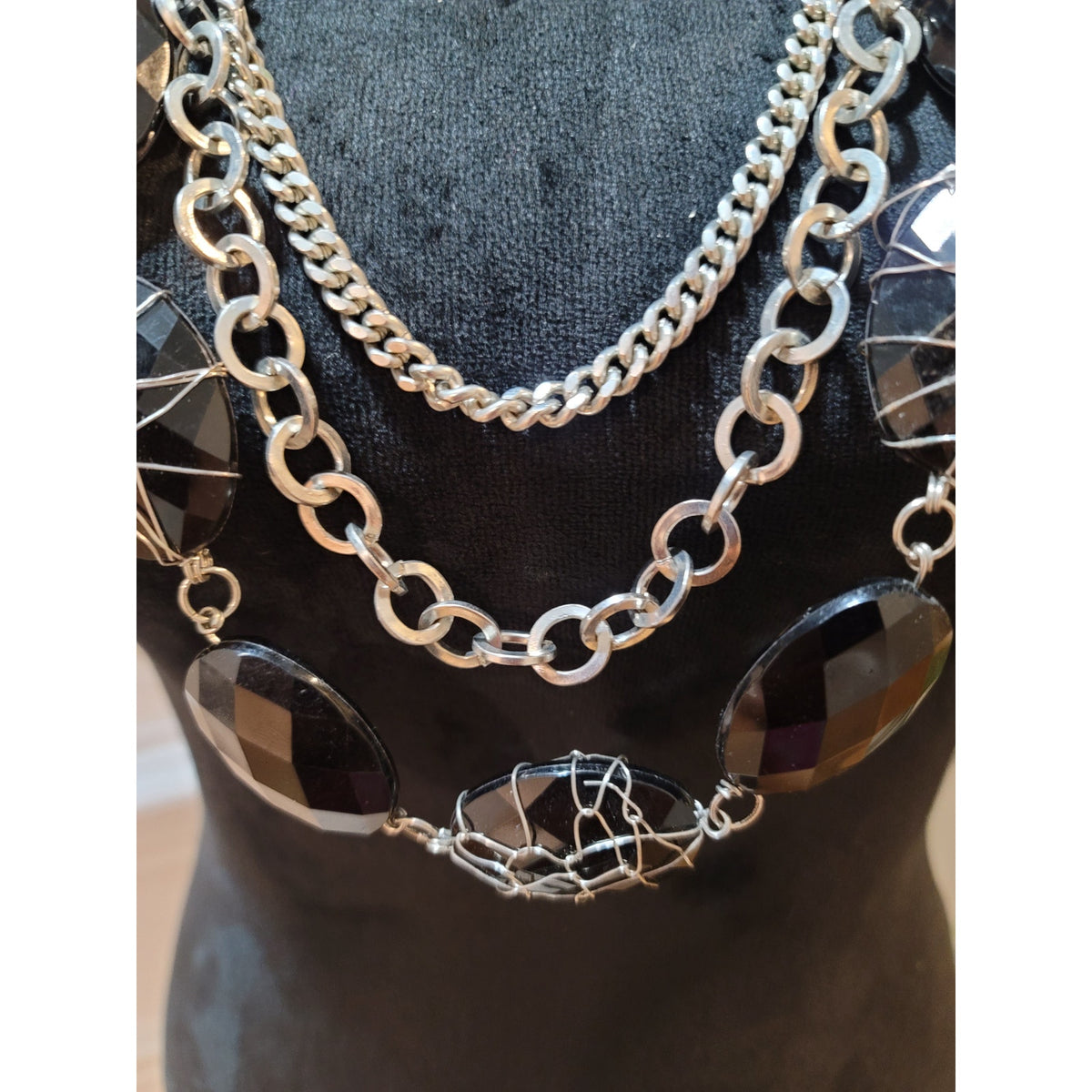 NY Women's Multi Strand Silver Chain Necklace Black Faceted Wire Wrapped Beads