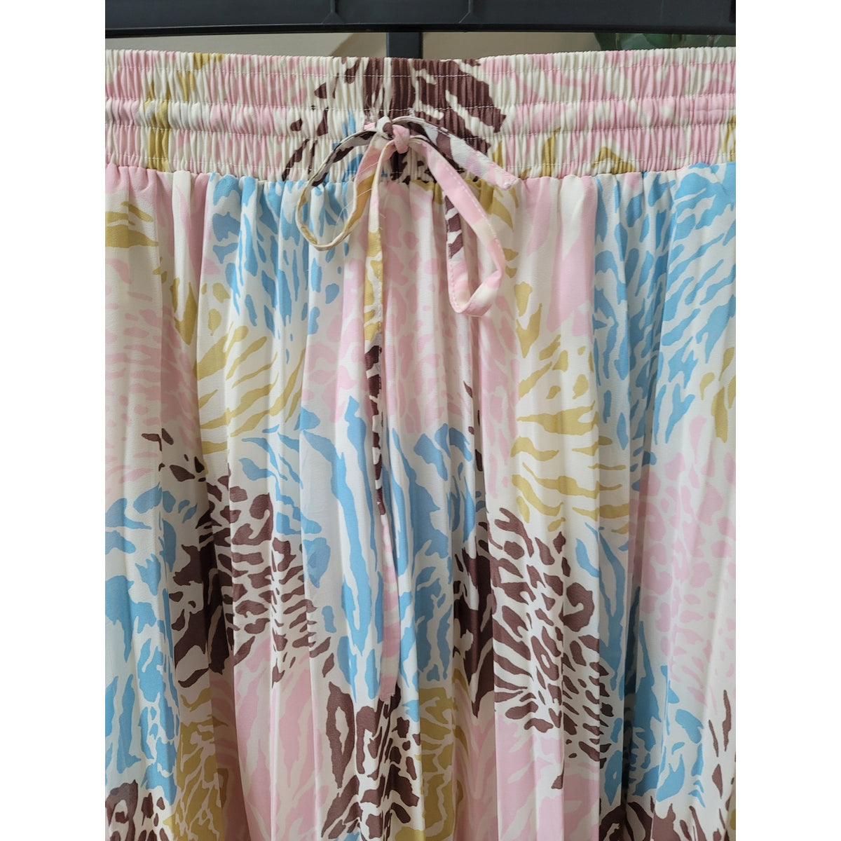 Asos Design A-Line Women's SZ 14 Multicolor Mixed Tonal Animal Shirred Waistband