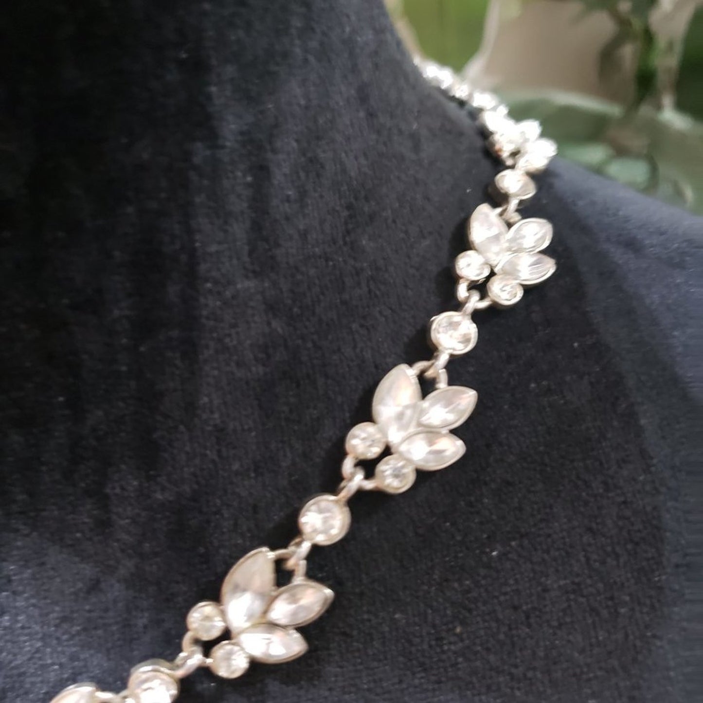 Womens Fashion Faceted Rhinestone Charm Beads Floral Choker Necklace w/ Lobster