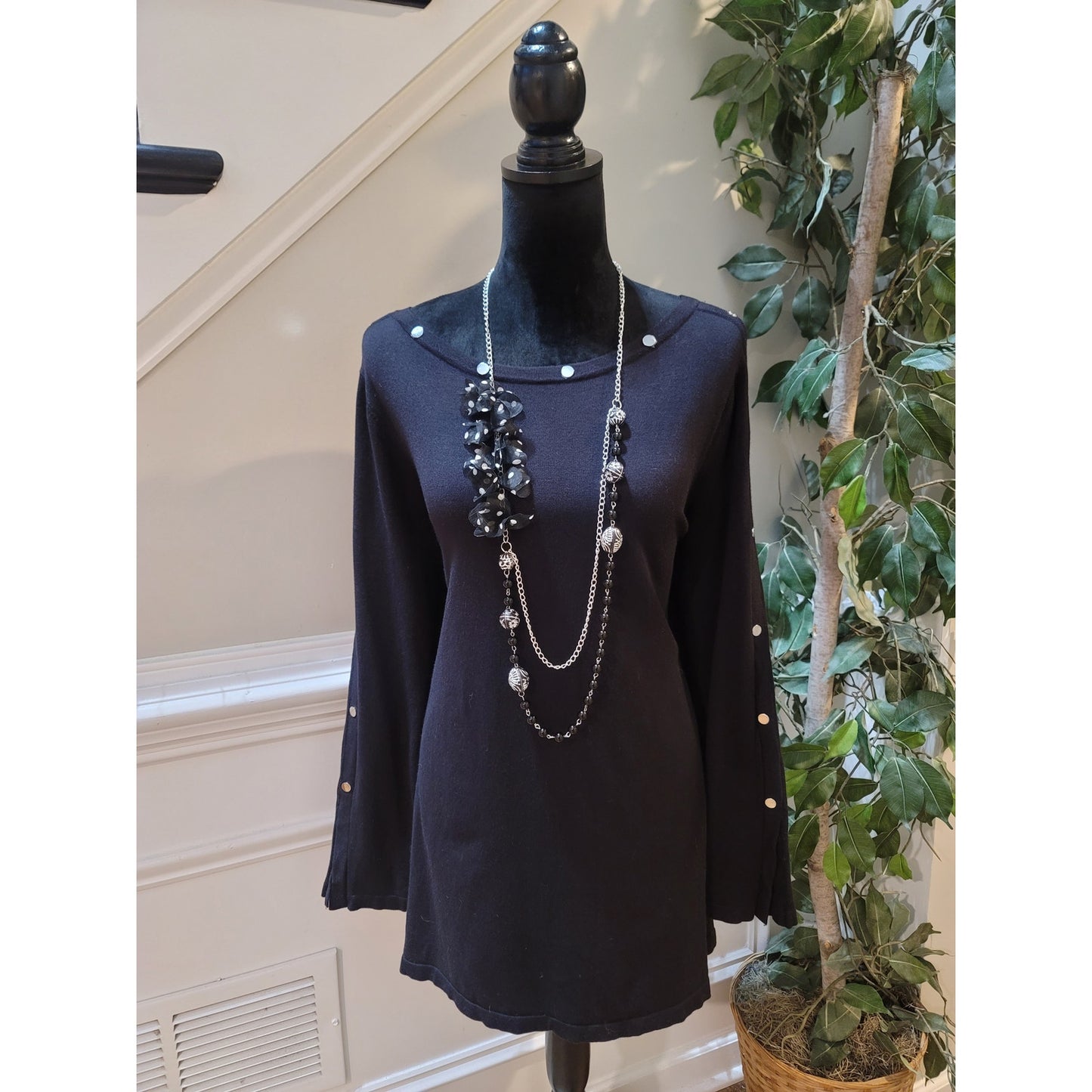 Alfani Sweater Women's Size 2X Black Long Sleeve Pullover with Button Detail