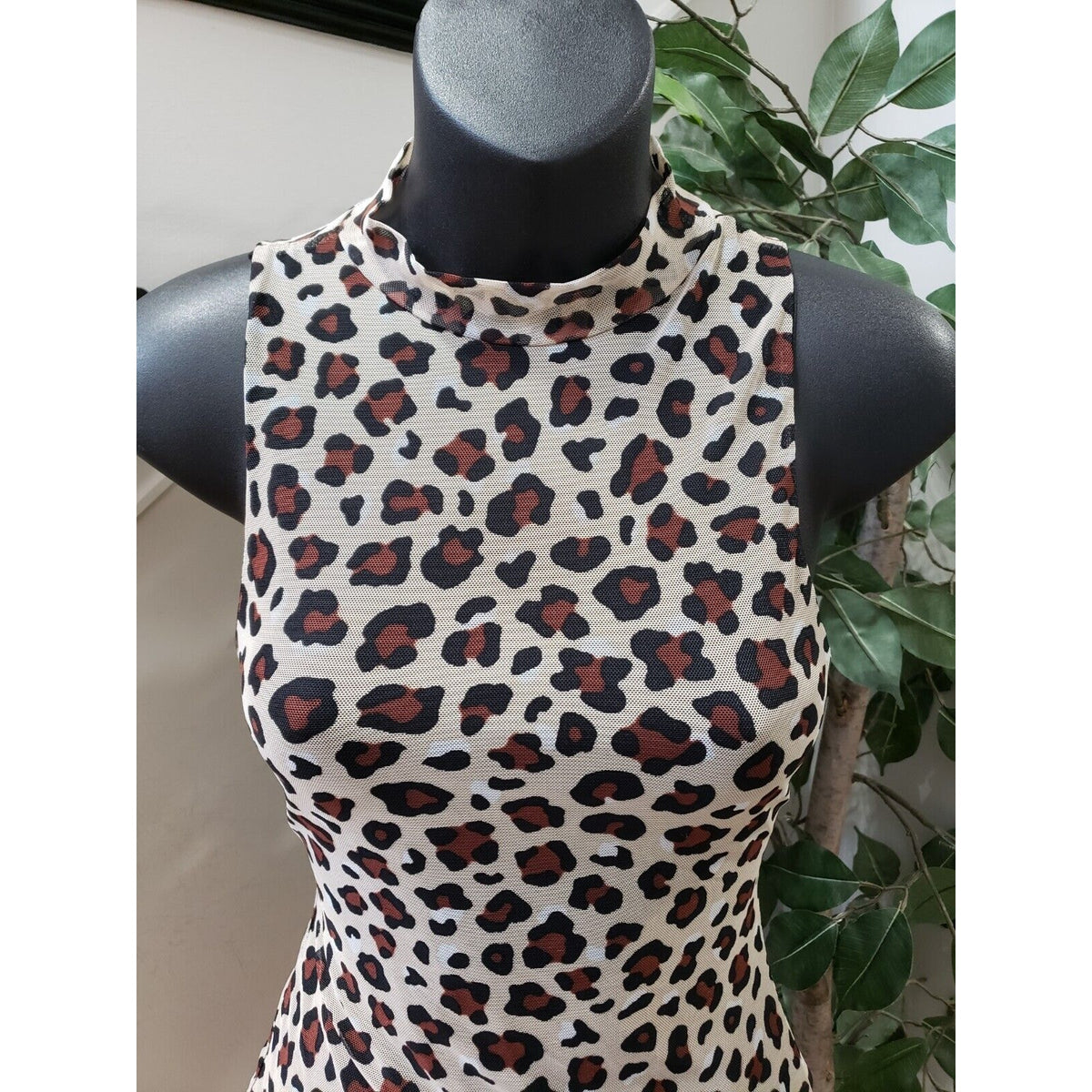 21 Saints Women's Multicolor Animal Print Mock Neck Sleeveless Bodysuit Medium