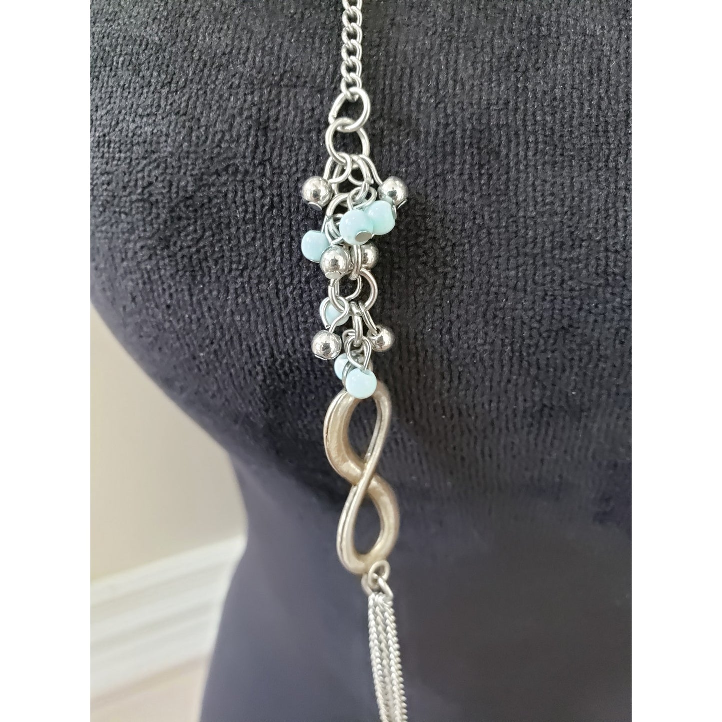 Women Silver Tone Acrylic & Metal Beads Long Chain Necklace Jewelry with Lobster