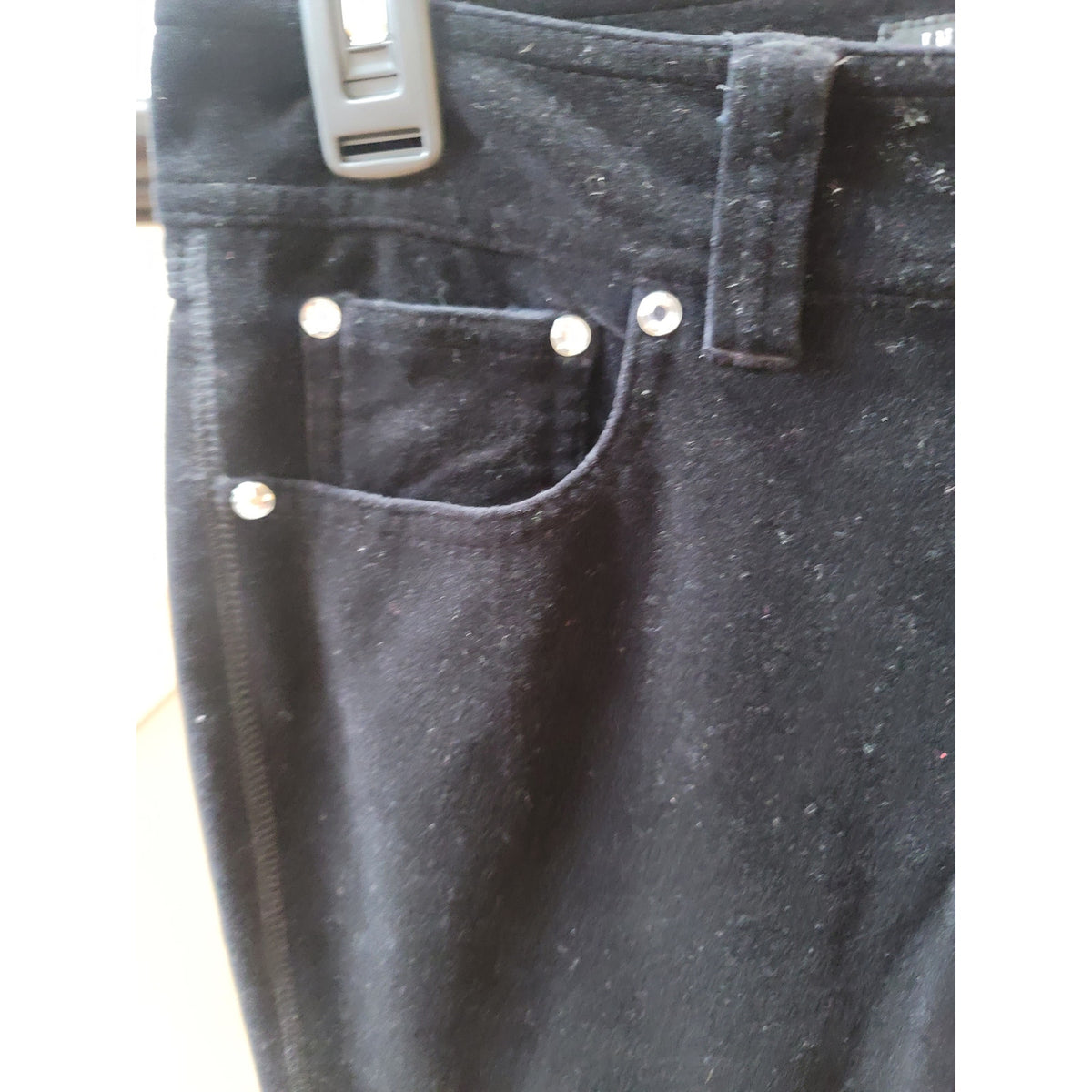INC International Concepts Skinny Pants Women's Size 0P Black Velvet Stretch