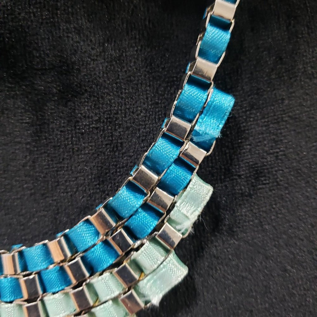 Women Fashion Monique Blue & Green Ribbon Statement Necklace with Lobster Clasp
