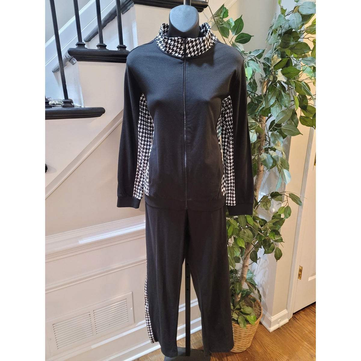 Anthony Richards tracksuit Set Womens Medium Black/White Houndstooth Full Zipper