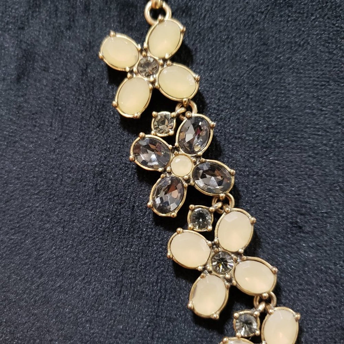 J. Crew Lucite Rhinestone Four Leaf Flower Necklace Gold Tone Necklace
