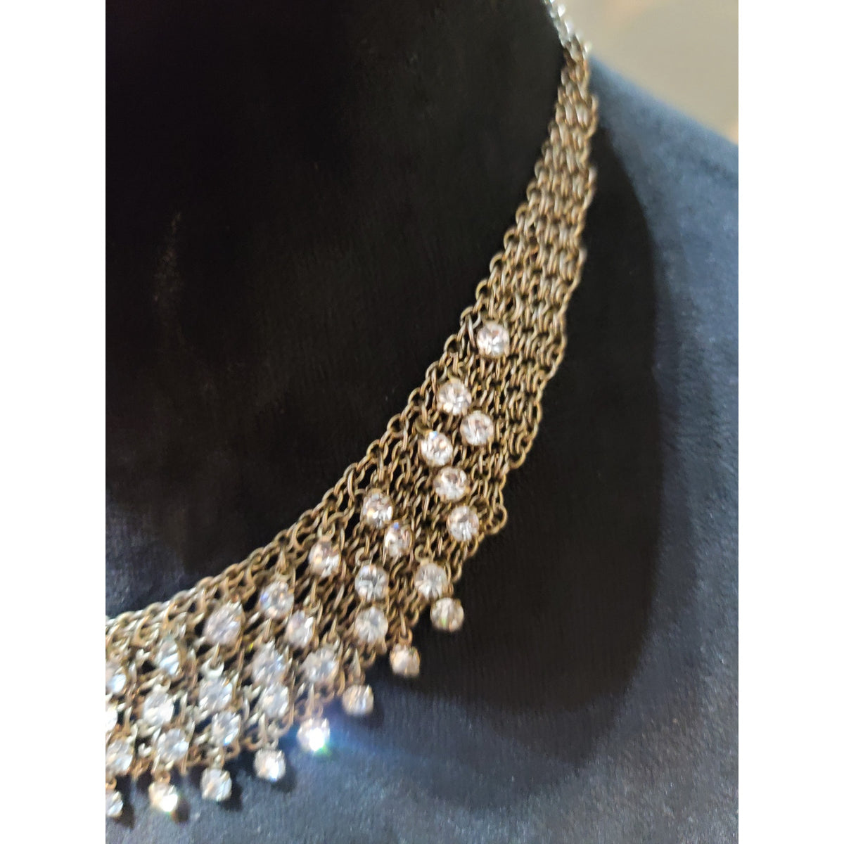 Women's Elegant Gold Tone Crystal Necklace With Lobster Clasp Sparkling Design