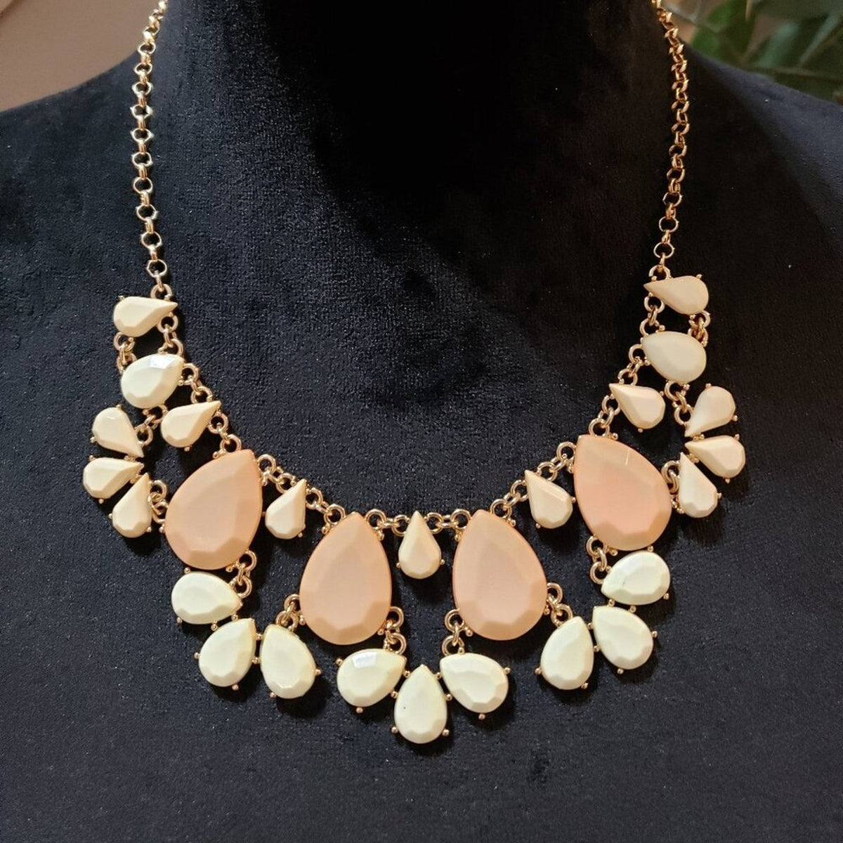 Womens Fashion Pink White Rhinestone Gold Tone Chain Necklace with Lobster Clasp