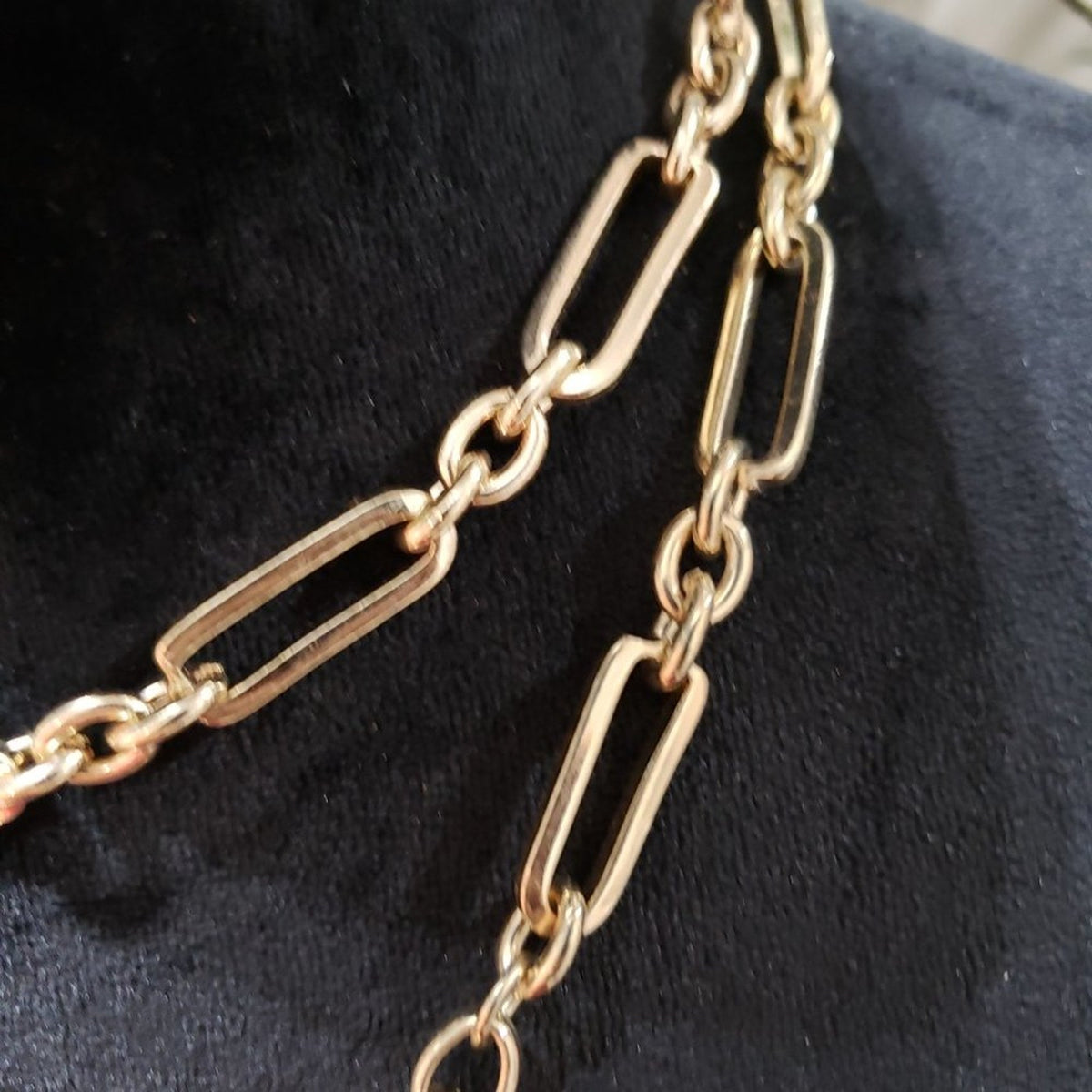 Womens Gold Tone Bugle Link Purple Glass Bead Collar Necklace with Lobster Clasp