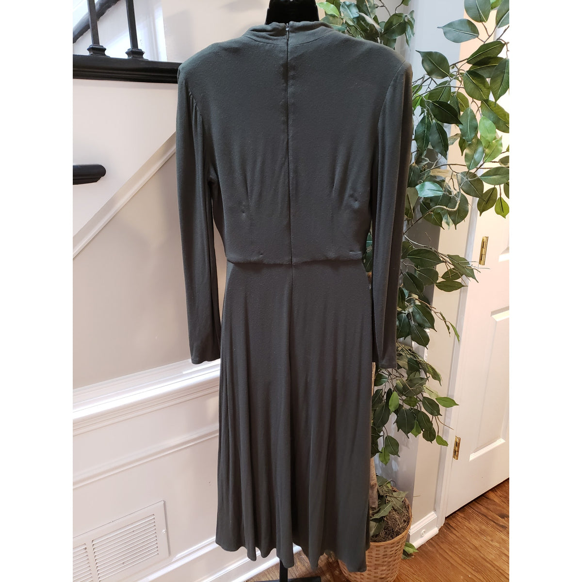 Jessica Howard Fit & Flare Dress Women's 6T Black Studded Waistband Back Zip