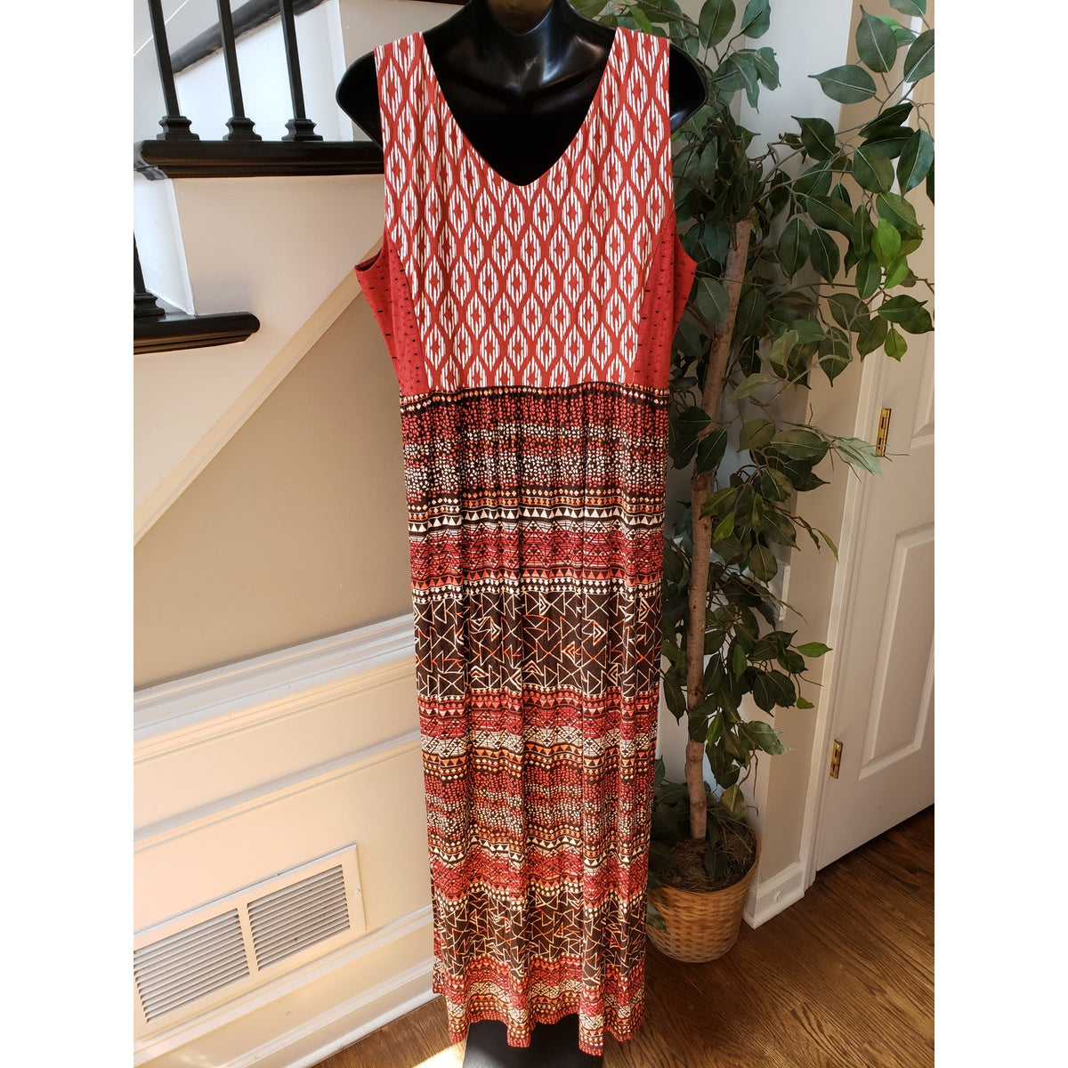 Spense Long Maxi Dress Womens XL Multi Geo Print Sleeveless Embroidered V Neck
