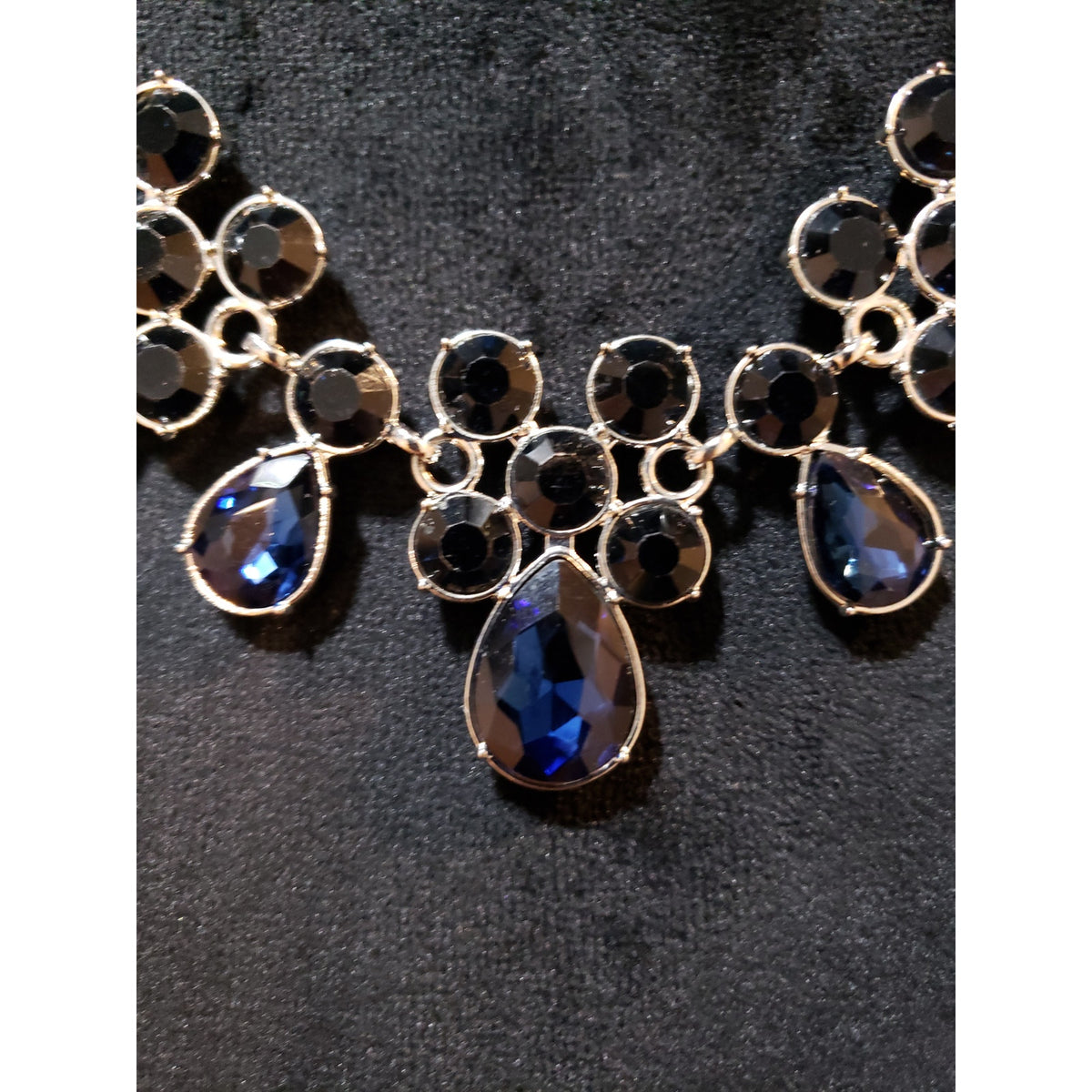 Womens Gold Tone Blue Irregular Teardrop Glass Beads Bib Necklace with Lobster