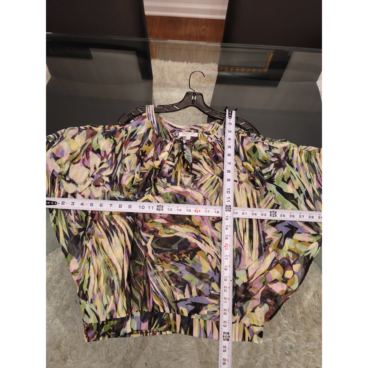 Jennifer Lopez Blouse Top Women Small Multicolor Geometric Batwing Cold Shoulder
