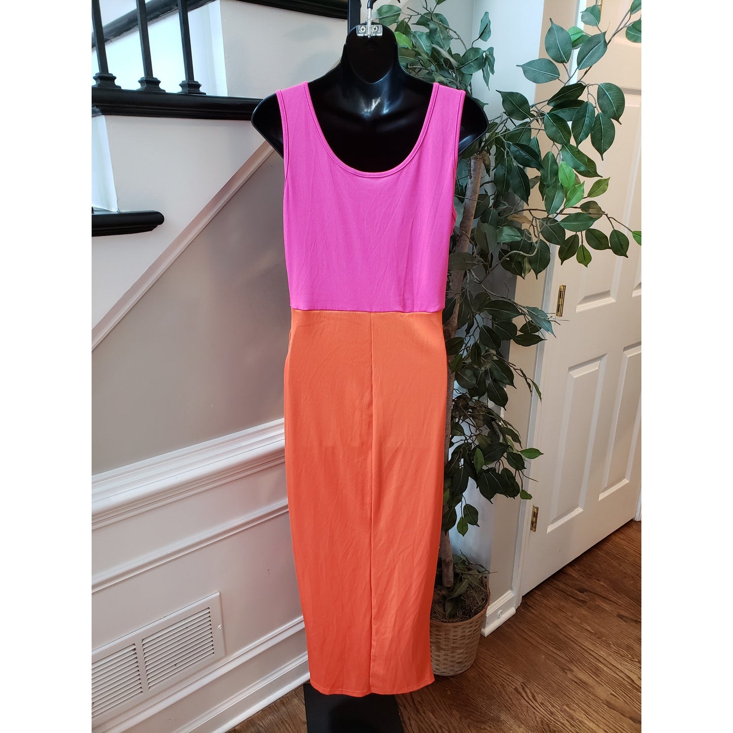 SHEIN Bodycon Dress Womens M Pink Orange Two Tone Ribbed Sleeveless Round Neck