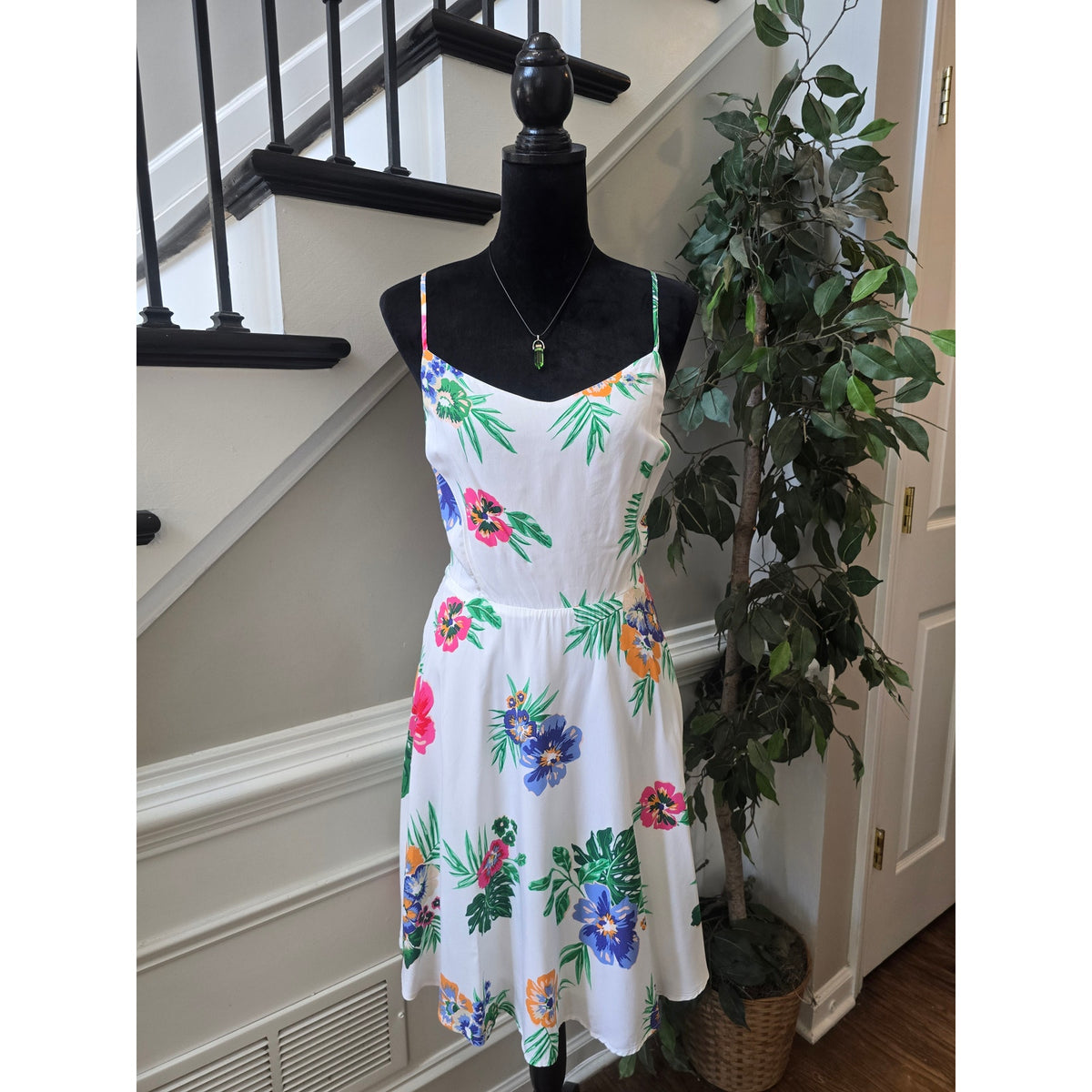 Old Navy A-Line Dress Women Large White Floral Smocked Open Back Spaghetti Strap