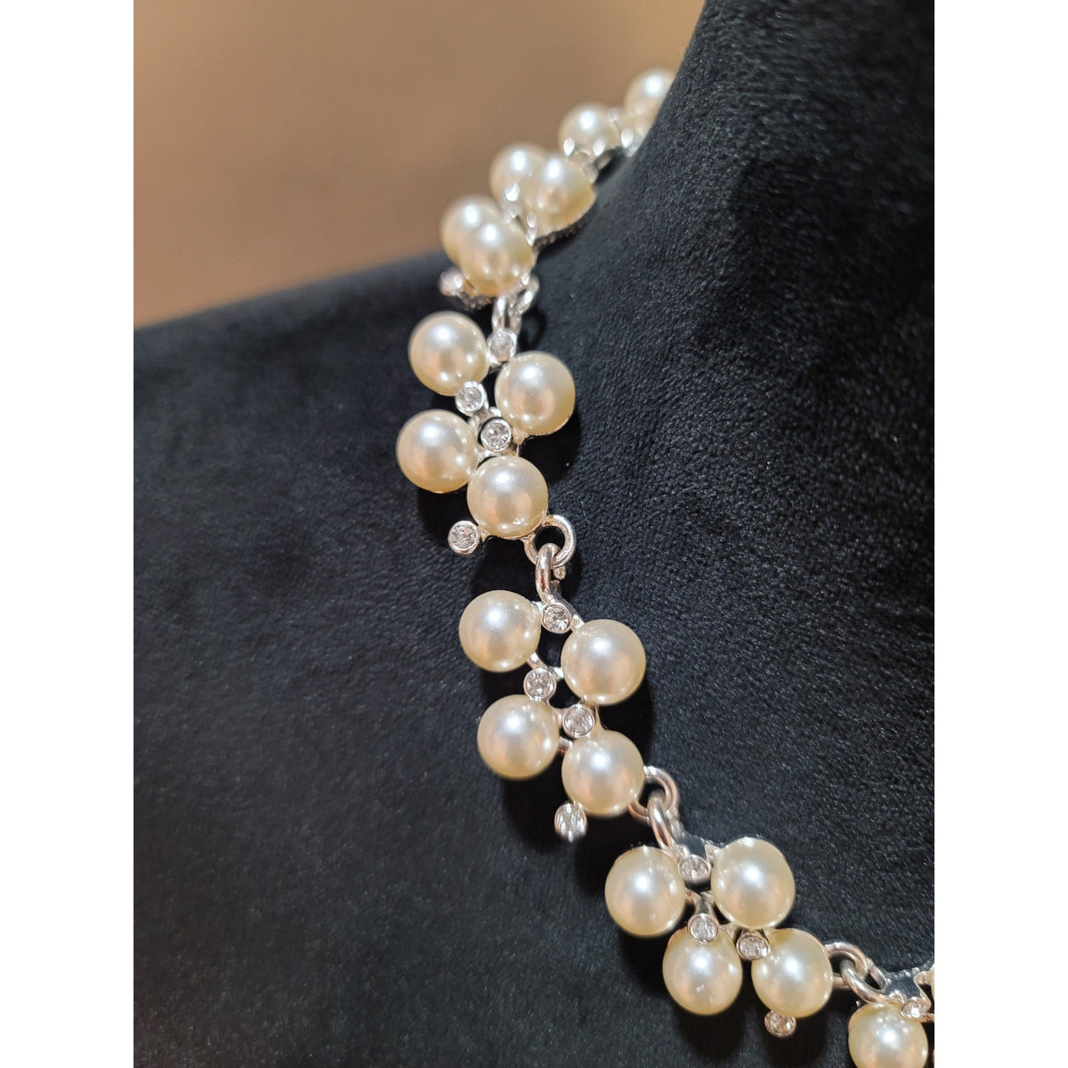 Women's Pearl Cluster Necklace With Rhinestones And Lobster Clasp Chic