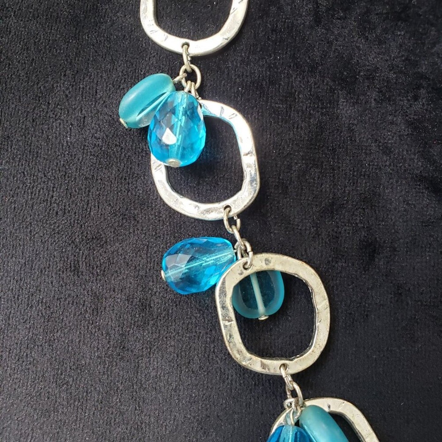 Womens Blue Beads Silver Tone Circles Links Collar Necklace Lobster Clasp