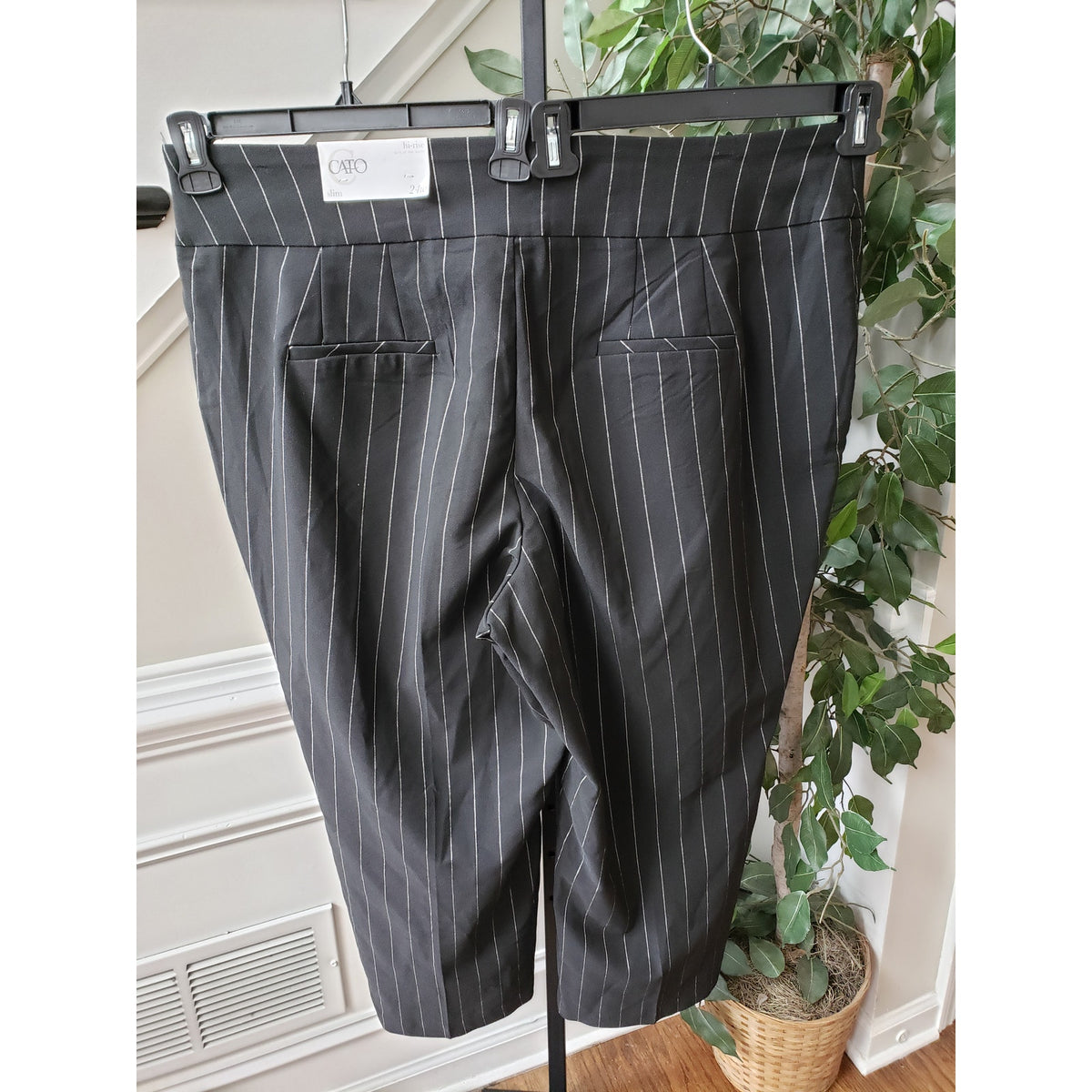 CATO Pants Womens Size 24W Black White Striped Slim Fit High Rise Ankle Slit