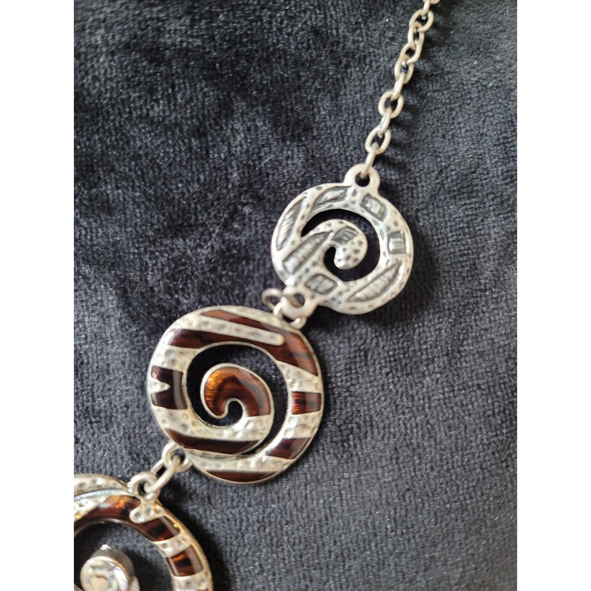 Women's Spiral Pendant Statement Necklace With Lobster Clasp Chain Jewelry