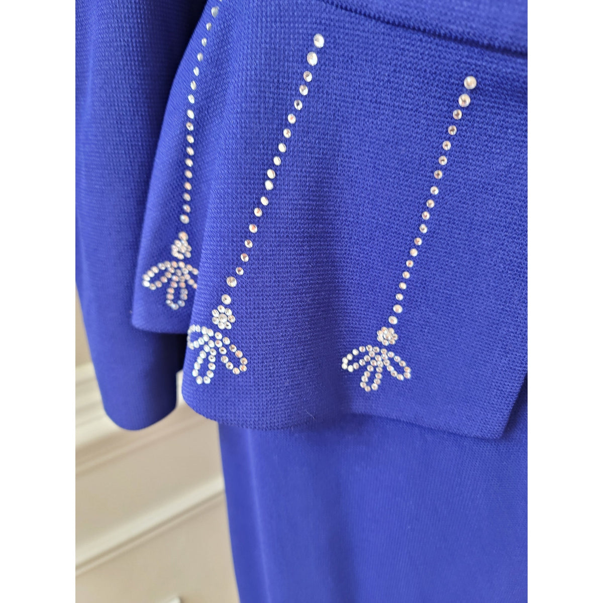 Bmj Studio Skirt Suit Women's Size 18 Blue Rhinestone Fully Lined Back Slit
