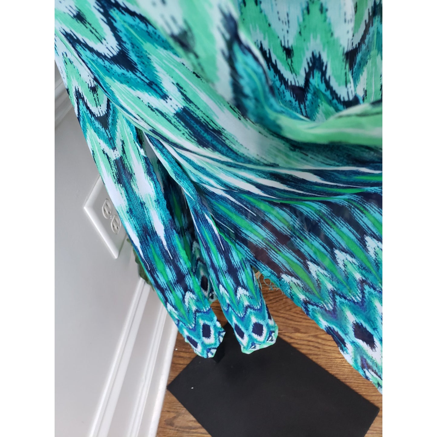 Faded Glory Long Maxi Dress Women 2X Green & Blue Ruffle Strap V-Neck Sleeveless