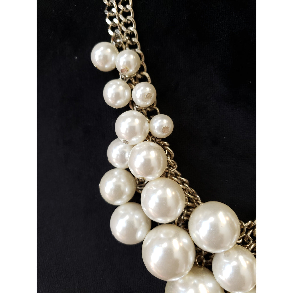Womens Ivory Faux Pearls Cluster with Double Curb Chains Bib Statement Necklace