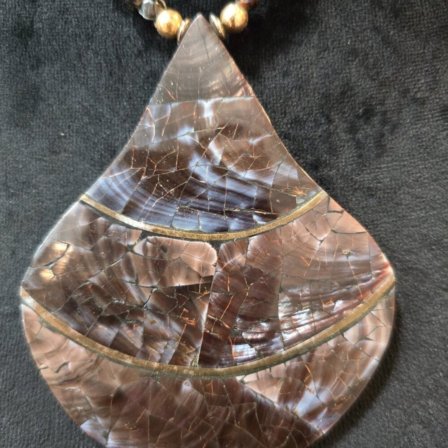 Womens Fashion Brown Banded Agate Pendant Necklace Jewelry with Lobster Clasp