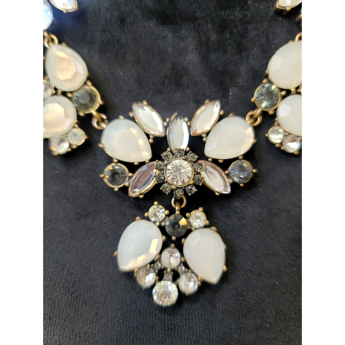 White Opal Crystal Floral Statement Necklace Gold Tone Rhinestone Bib Wedding